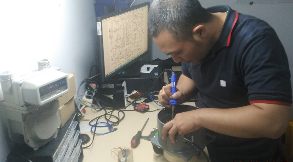 AQMesh Air Quality Monitoring Station device